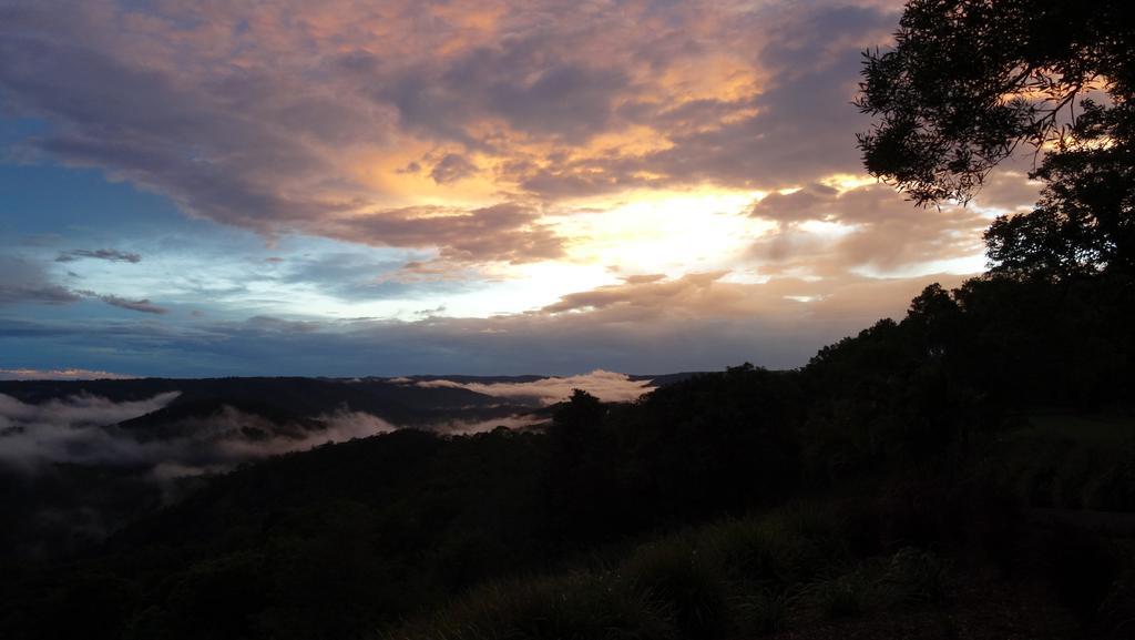 Maleny Luxury Cottages Екстер'єр фото